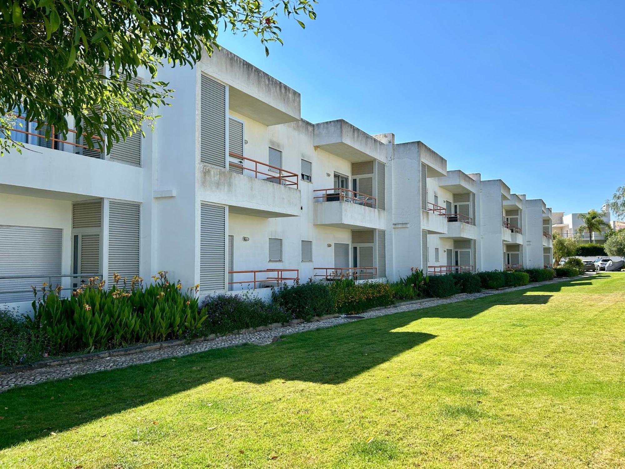 אלבור Apartamentos Santa Teresinha מראה חיצוני תמונה