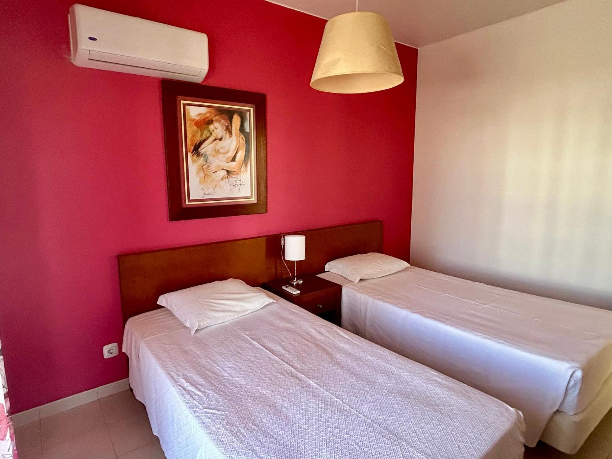 אלבור Apartamentos Santa Teresinha מראה חיצוני תמונה