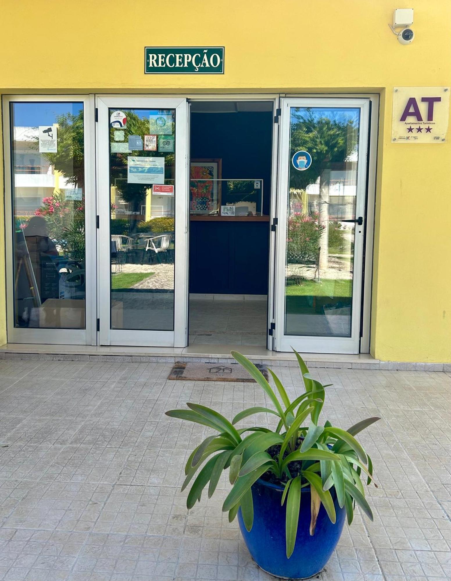 אלבור Apartamentos Santa Teresinha מראה חיצוני תמונה